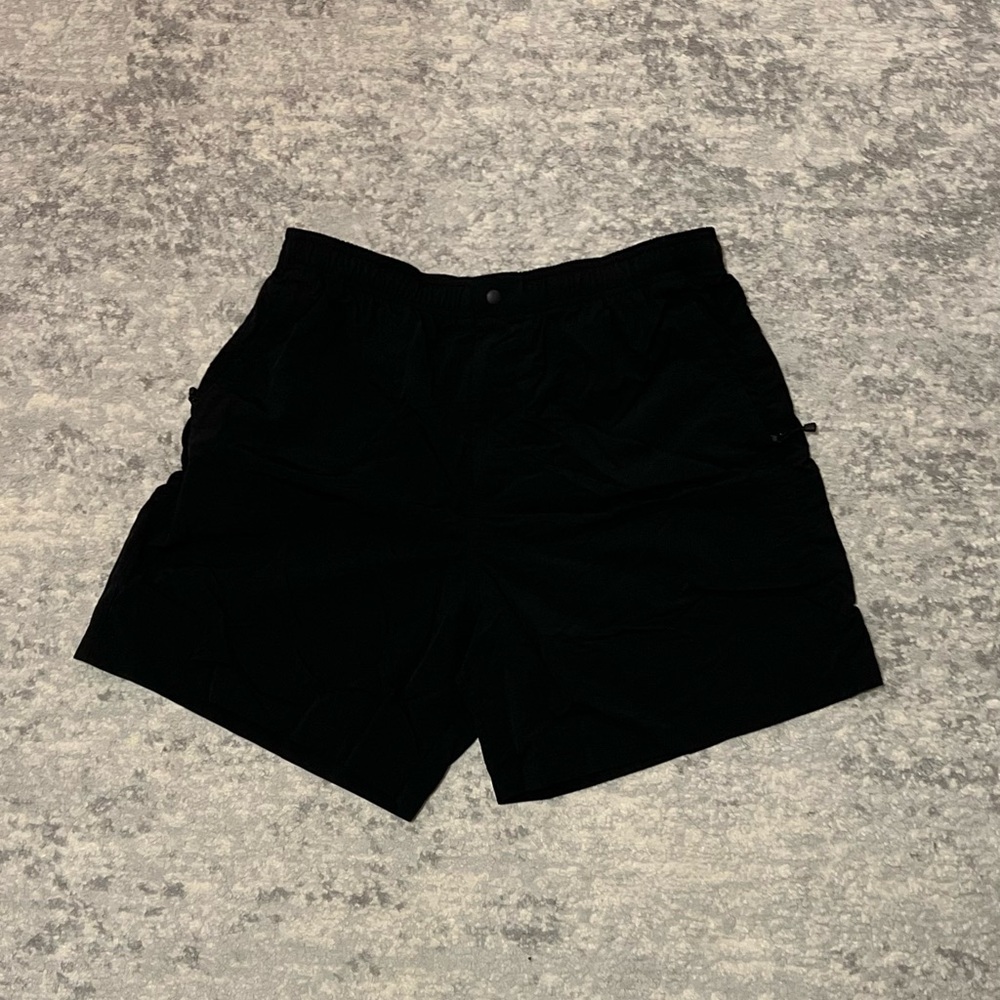 GAP Men's Black Cargo Shorts